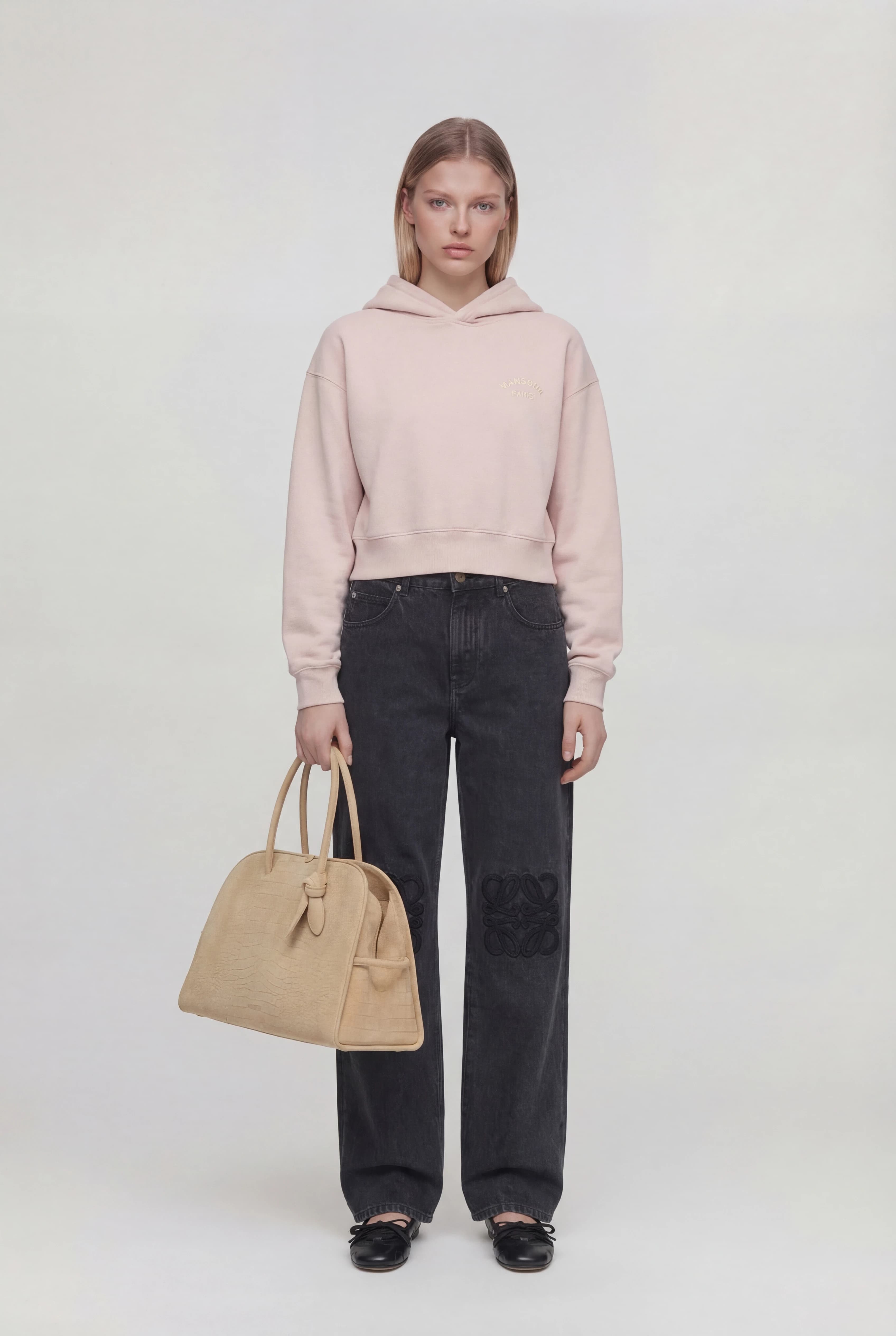 Mansour collection generated with WearView AI 4